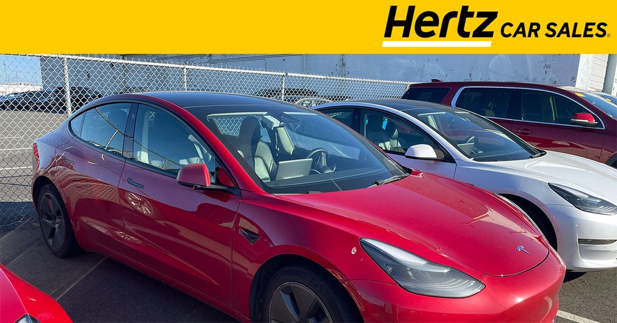 découvrez la location de tesla avec hertz. profitez d'une expérience de conduite innovante et écologique, alliant confort et performance. idéale pour vos déplacements professionnels ou vos escapades. réservez dès maintenant !