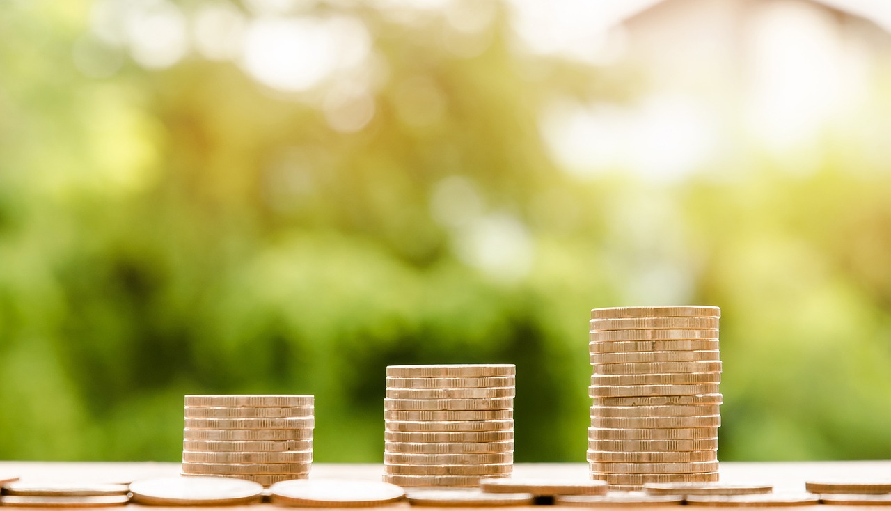 découvrez toutes les informations essentielles sur l'augmentation des primes prévue en 2025. restez informé des enjeux financiers et des impacts potentiels sur votre rémunération.