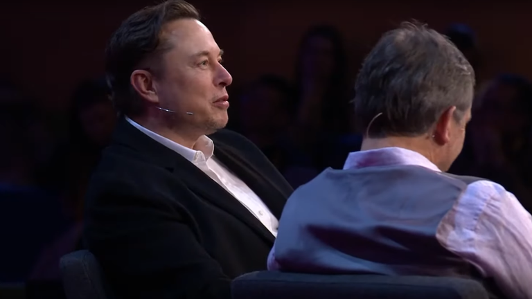découvrez les heures de travail d'elon musk, l'un des entrepreneurs les plus influents de notre époque. explorez sa routine quotidienne, ses méthodes de gestion du temps et comment il parvient à jongler entre plusieurs entreprises innovantes. plongez dans l'univers de cet homme d'affaires visionnaire.