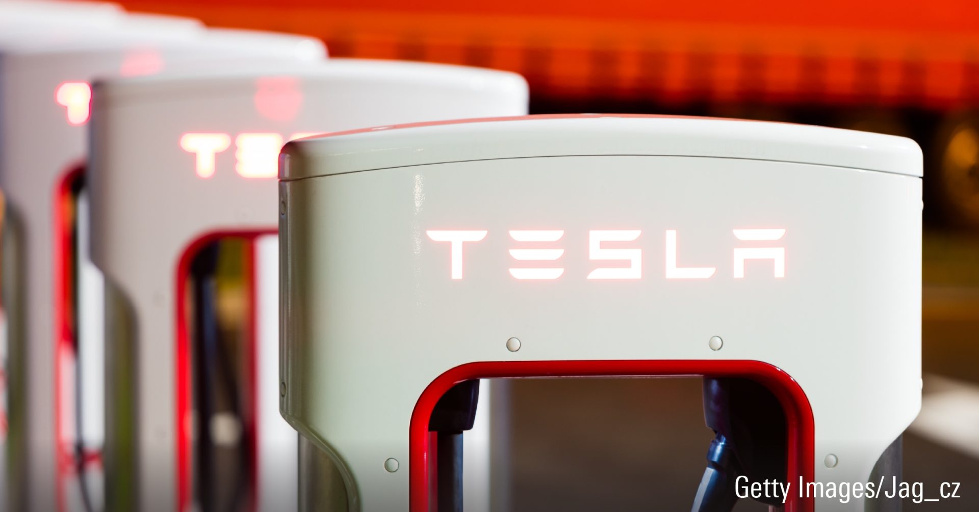dĂ©couvrez les dĂ©tails de la dĂ©claration de donald trump concernant l'arrĂȘt de production de tesla. analyse des enjeux Ă©conomiques et politiques autour de cette dĂ©cision et ses consĂ©quences potentielles sur l'industrie automobile.