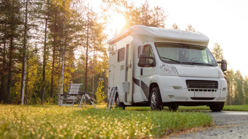 protégez votre fourgon ou camping-car avec notre assurance sur mesure. bénéficiez d'une couverture complète et de services adaptés à vos besoins, pour voyager l'esprit tranquille. découvrez nos offres compétitives et roulez en toute sérénité.