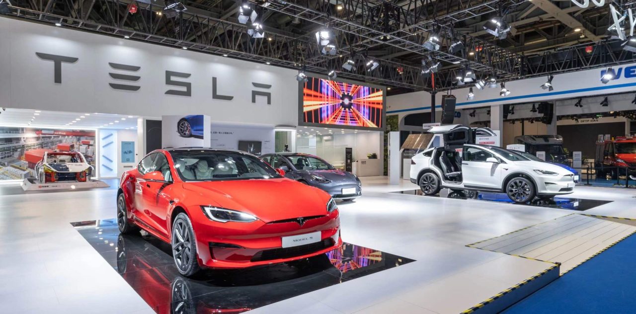 découvrez notre comparatif des voitures tesla en chine, analyzez les performances, les prix et les caractéristiques de chaque modèle pour faire le meilleur choix. informez-vous sur les dernières innovations et l'impact de tesla sur le marché chinois de l'automobile.