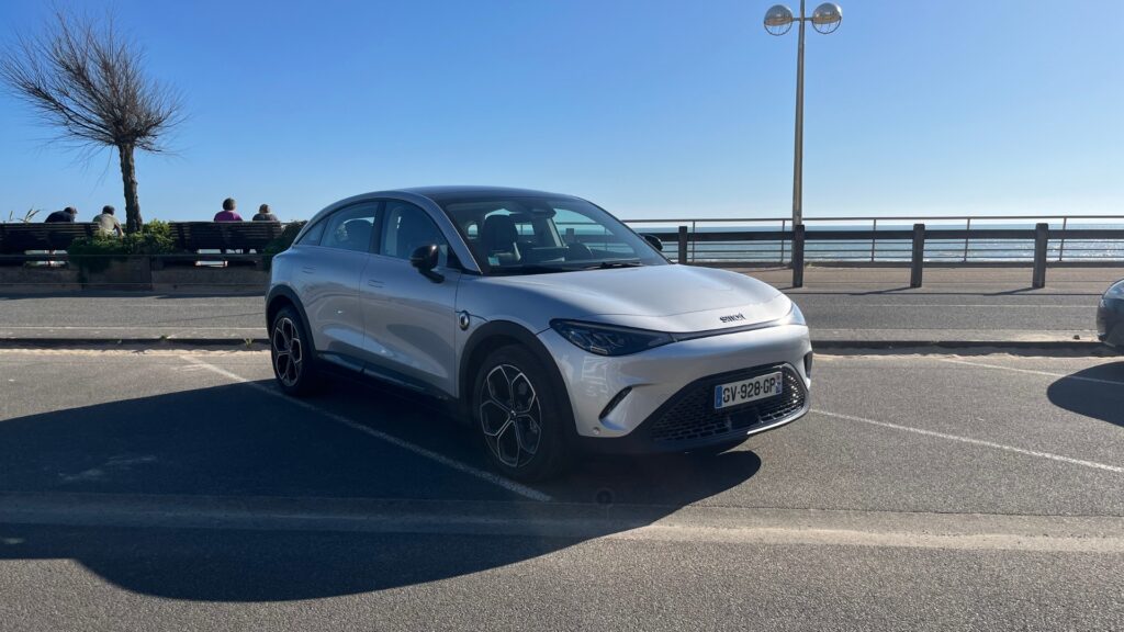 découvrez les suv les plus séduisants du marché, mais attention ! nous mettons en lumière leurs défauts pour vous aider à faire le meilleur choix avant votre achat. ne laissez pas le design vous aveugler, informez-vous sur ce qu'il faut vraiment considérer.