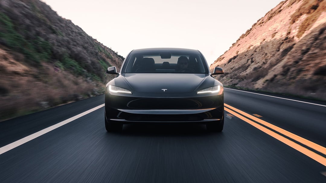 découvrez les défis et les incertitudes auxquels fait face tesla, le leader de l'innovation automobile. analysez les facteurs qui pourraient mettre en péril son avenir sur le marché des véhicules électriques.