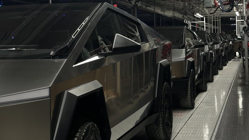 découvrez les raisons de la récente hausse des prix du cybertruck, les facteurs qui influencent son coût et l'impact pour les acheteurs en france. restez informé sur l'évolution du marché automobile électrique.