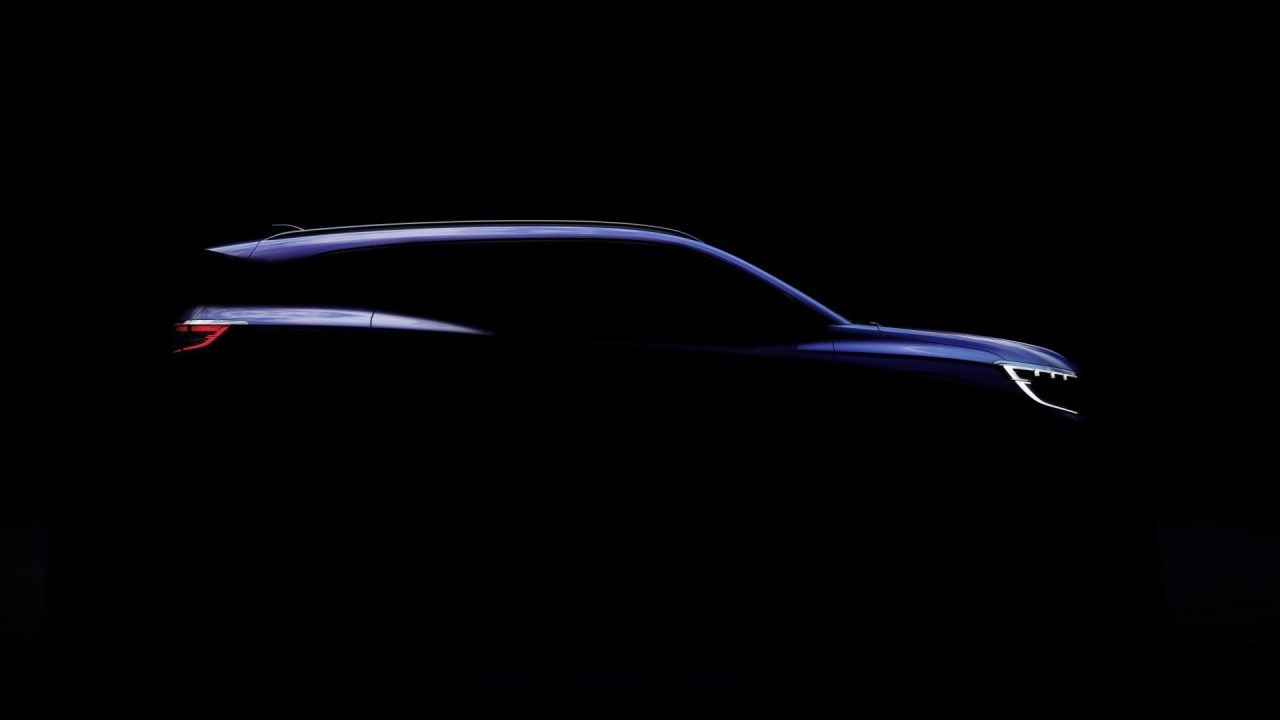 découvrez le renault espace hybride, un monospace innovant alliant confort, espace et performances écologiques. profitez d'une conduite polyvalente et d'une technologie avancée pour des trajets en toute sérénité.