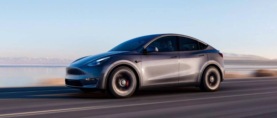 découvrez la tesla model y 7 places disponible en europe : un suv 100 % électrique alliant espace, performance et technologie de pointe pour accueillir toute la famille dans le confort.
