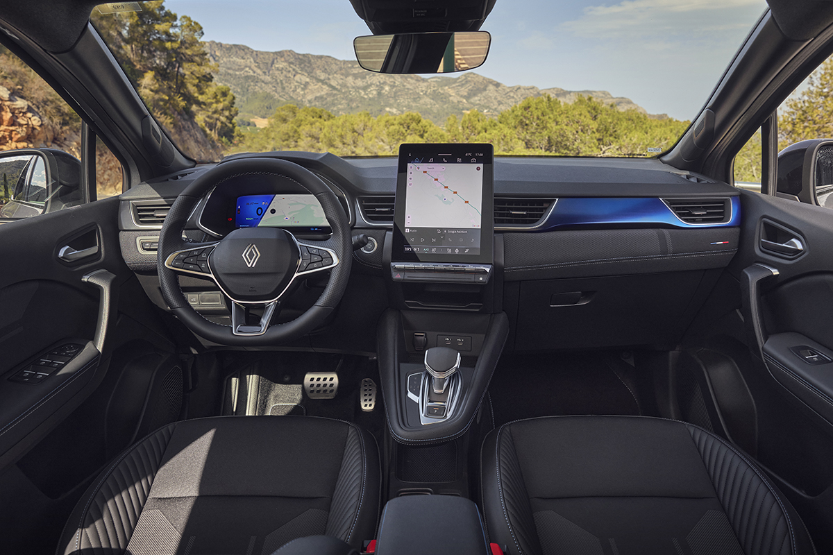 découvrez la renault symbioz hybride : un suv familial au design moderne, doté d'une motorisation hybride efficiente, alliant confort, technologies innovantes et faible consommation pour une conduite responsable au quotidien.