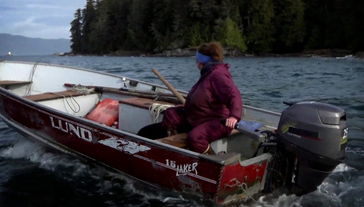 découvrez notre hommage touchant à l'alaskan, entre souvenirs émouvants et adieux sincères. plongez dans l'histoire de cette race attachante et partagez notre dernier salut.