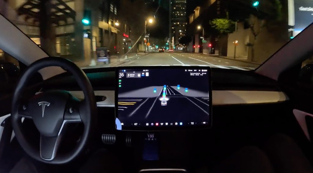 découvrez les principaux défis auxquels tesla est confrontée dans le développement de son système full self-driving (fsd) : technologie, réglementation, sécurité et concurrence sur le marché des véhicules autonomes.