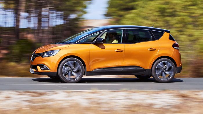 découvrez la scenic e-tech à partir de 40 000€ : un suv électrique moderne alliant confort, performance et innovation pour une expérience de conduite exceptionnelle.