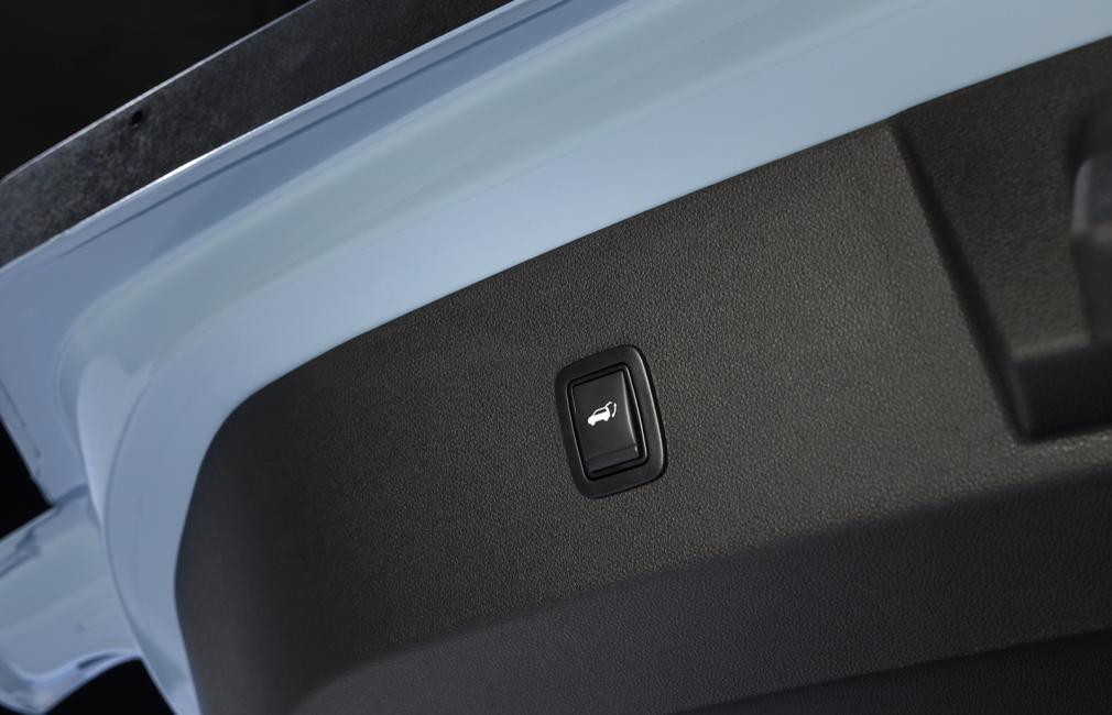 découvrez comment le défaut courant de la renault 4 électrique a été corrigé, améliorant ainsi ses performances et sa fiabilité.