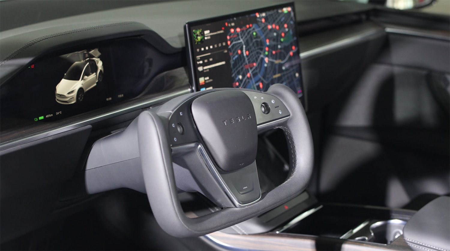 découvrez les incidents récents impliquant les robotaxis tesla malgré une vigilance accrue, et les mesures prises pour améliorer la sécurité.