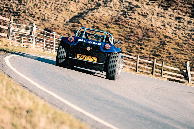 découvrez les tendances des ventes automobiles en europe : cupra, alfa et alpine en pleine croissance, tesla ralentit tandis que byd accélère sur le marché.