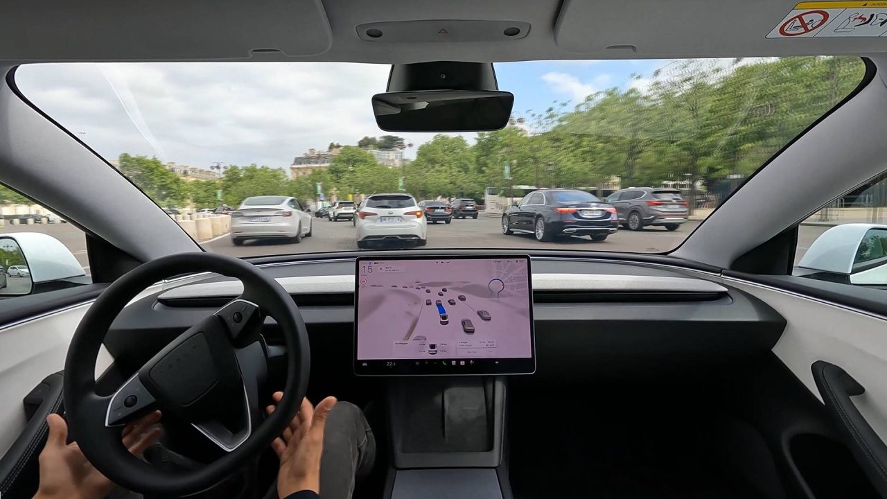découvrez comment la conduite autonome tesla transforme la mobilité à paris, offrant sécurité et innovation pour une expérience de conduite unique.