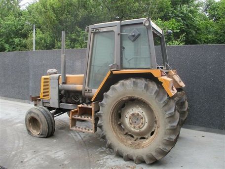 renault réalise des tests d'impact sonore sur les routes du mans pour améliorer la qualité sonore et réduire le bruit ambiant.