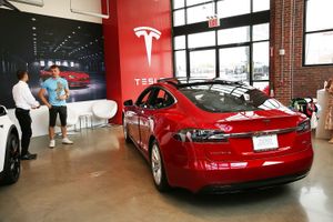 tesla révolutionne ses batteries en europe en intégrant des technologies innovantes pour booster la performance et la durabilité de ses véhicules électriques.