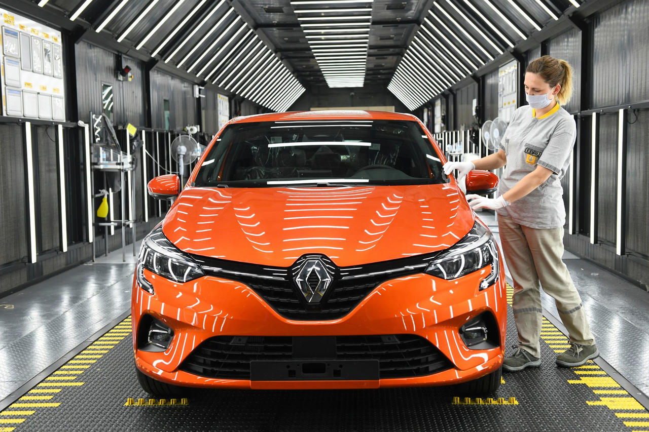 découvrez l'usine renault en turquie, un pôle automobile stratégique renforçant la position de l'europe dans l'industrie auto grâce à son innovation et sa production de pointe.