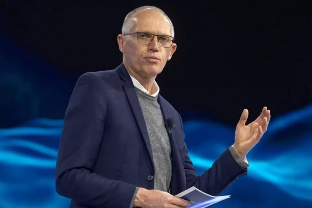 découvrez les récents changements au sein des directions de renault et stellantis, leurs impacts et perspectives pour l'avenir de ces géants de l'automobile.