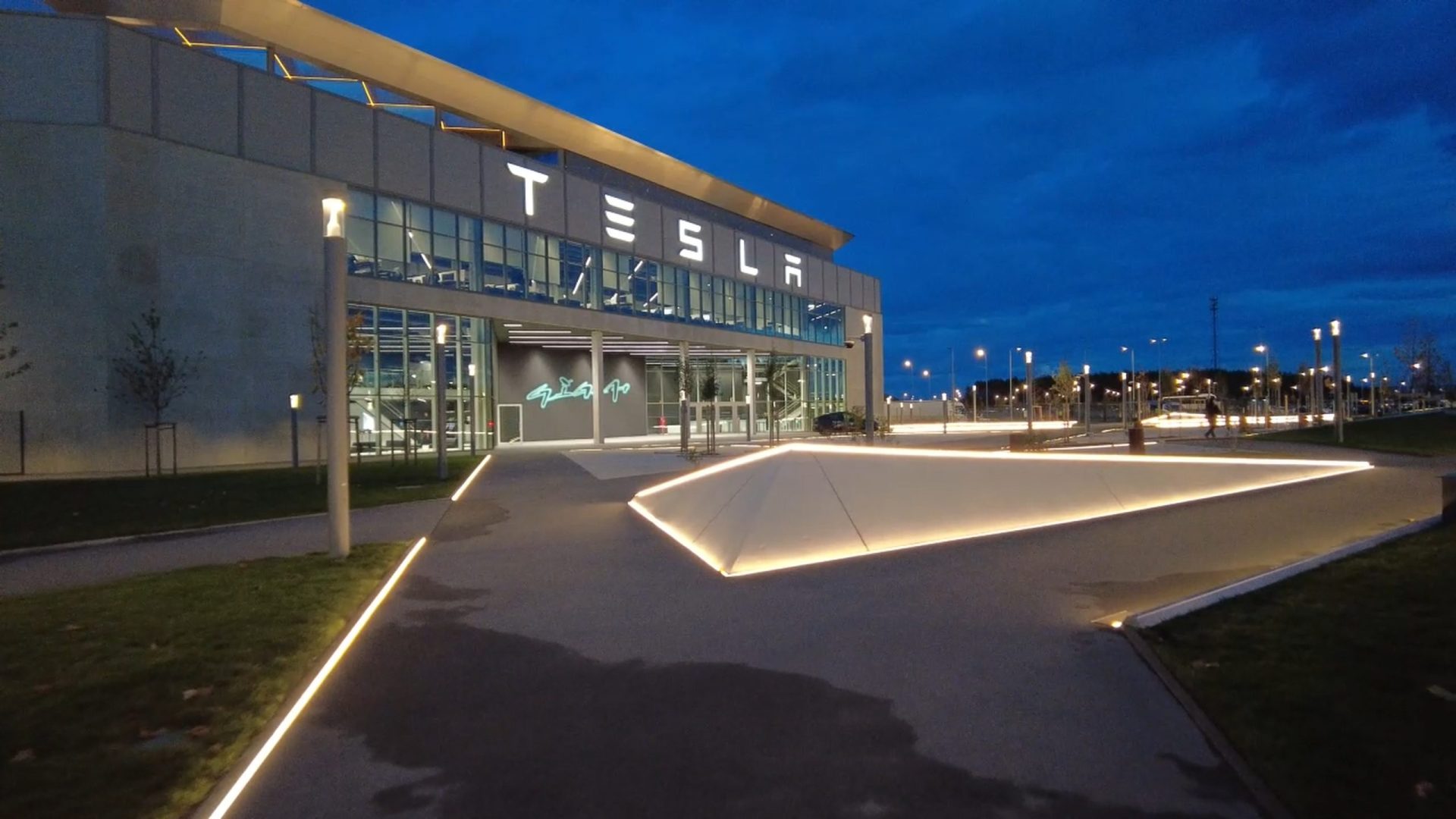 découvrez gigafactory berlin, la nouvelle usine de tesla en allemagne, symbole d'innovation et de production de véhicules électriques de pointe.
