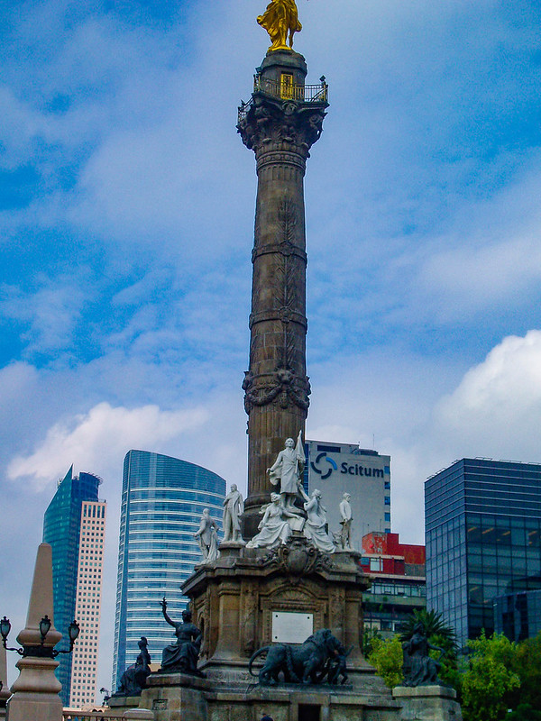 découvrez les actus incontournables de la nuit : mexique, yémen, iran et tesla au cœur de l'actualité internationale et technologique.