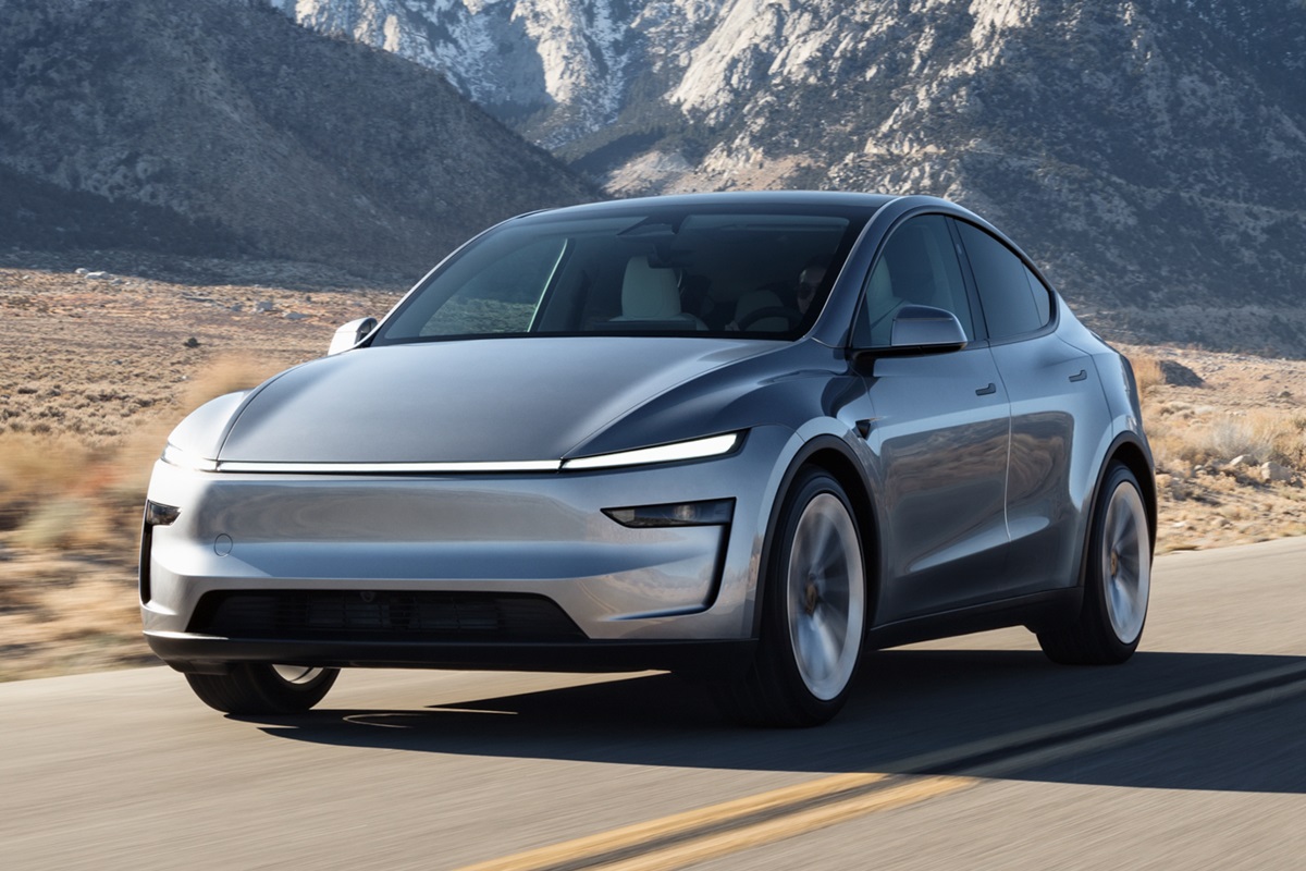 découvrez la tesla model y 2025 : performances aux crash-tests, innovations du moteur révolutionnaire et nouvelles technologies pour une voiture électrique de pointe.