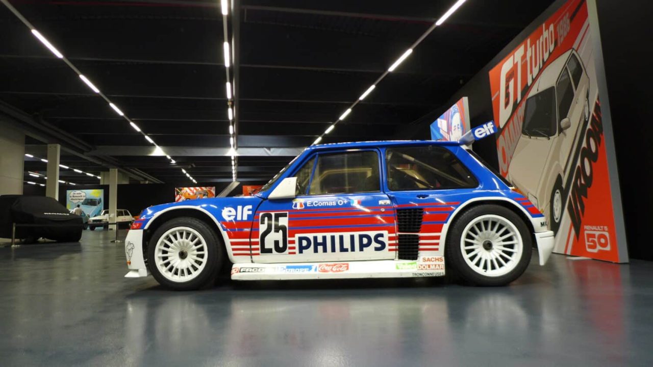 découvrez une renault 5 neuve de 43 ans, restée en grange, disponible à la vente. une occasion rare pour les passionnés de voitures anciennes.