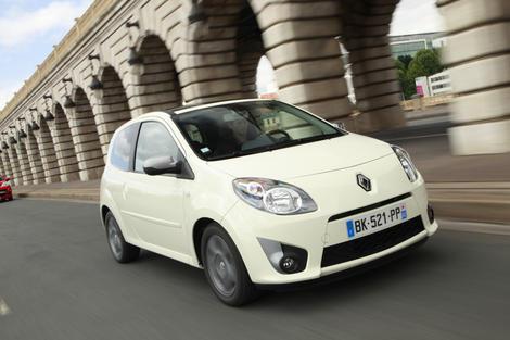 découvrez comment renault révolutionne le marché avec des prix imbattables sur la twingo e-tech, alliant innovation électrique et accessibilité.