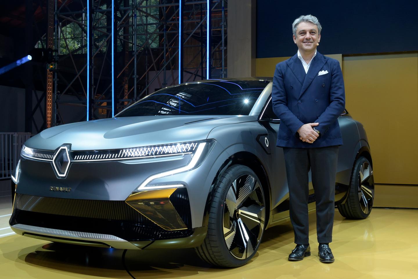 découvrez comment renault façonne son avenir avec des innovations technologiques et des stratégies durables pour transformer la mobilité.