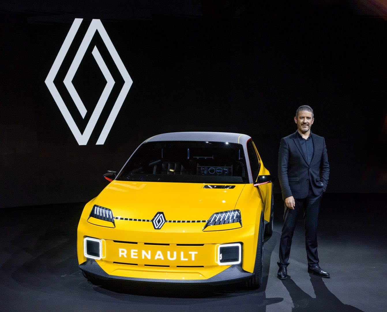 renault dévoile son avenir : découvrez les innovations, les nouvelles technologies et la vision stratégique du constructeur automobile pour les années à venir.