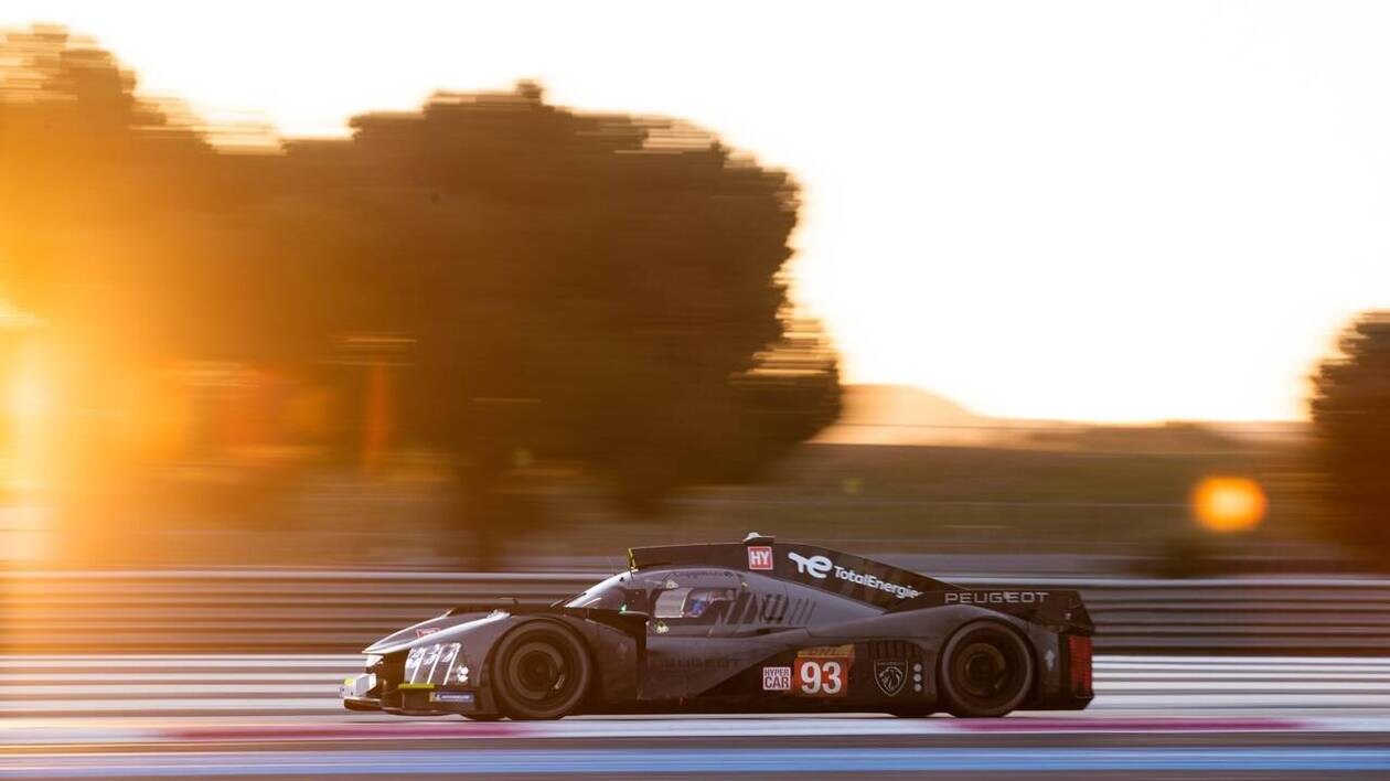 découvrez comment peugeot continue de persévérer en endurance tandis qu'alpine se prépare activement pour les prochaines compétitions.