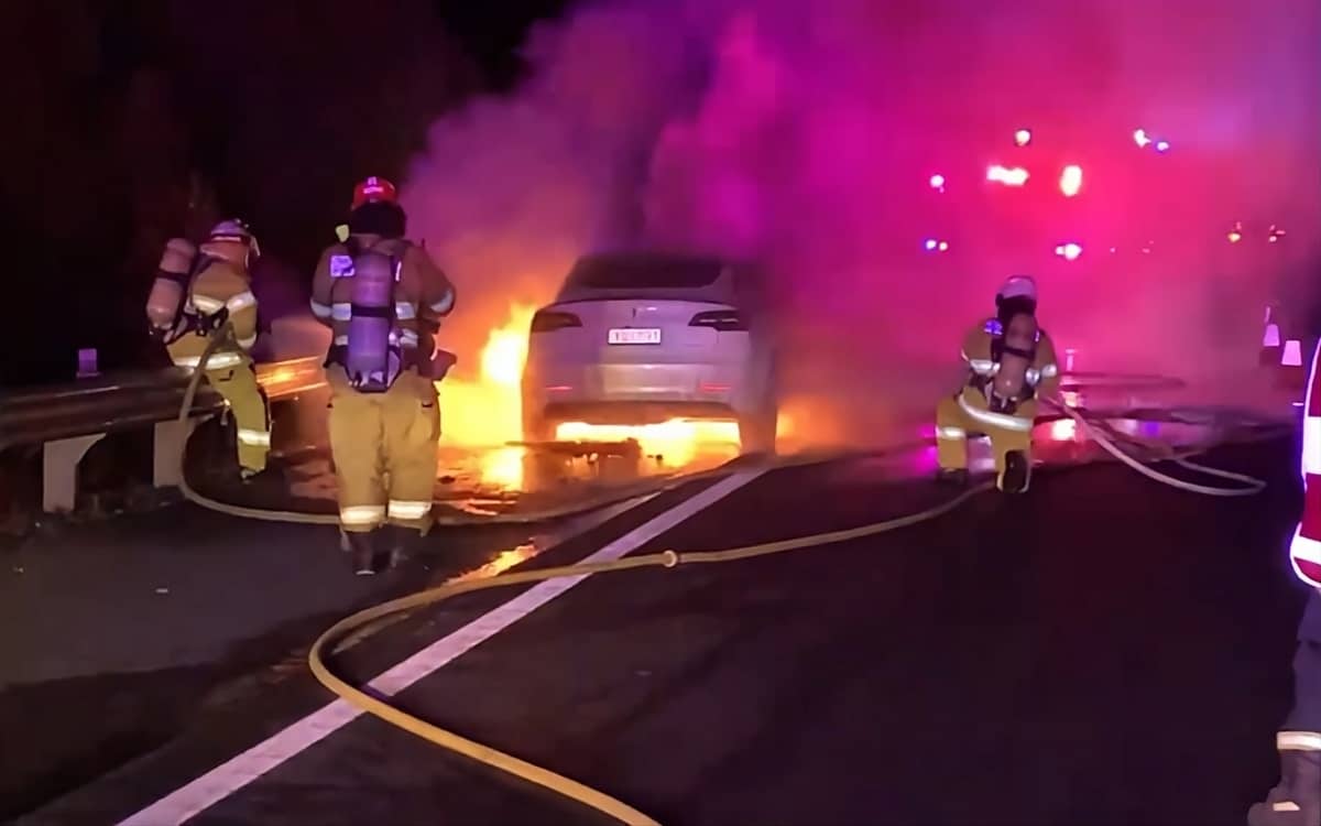 découvrez l'explosion des immatriculations de véhicules tesla en mars, un signe fort de la croissance fulgurante de la marque électrique sur le marché automobile.