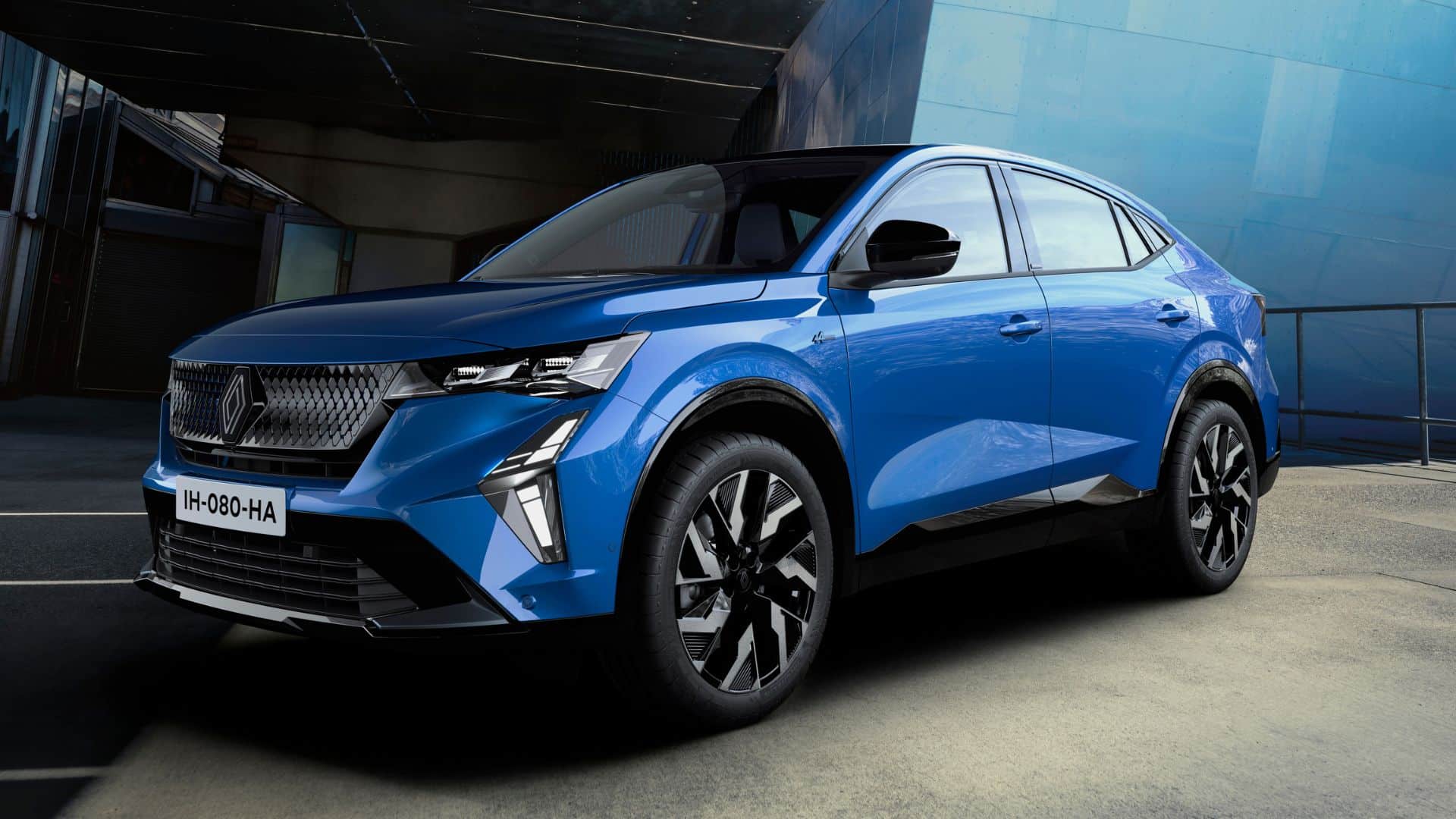 découvrez la renault rafale 100% électrique, une voiture innovante offrant une autonomie exceptionnelle de 1 400 km pour des trajets longue distance sans compromis.