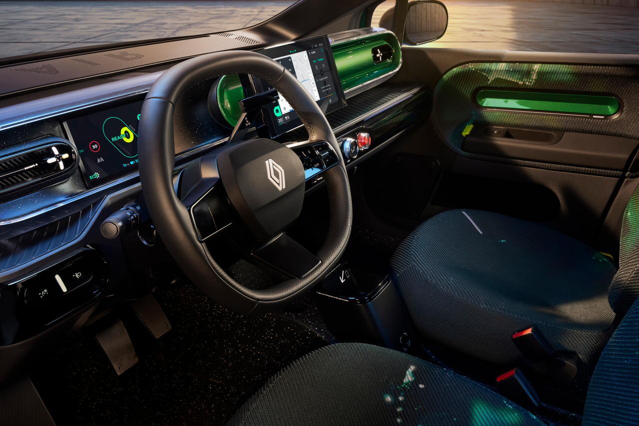 découvrez la renault twingo e-tech électrique d’occasion, une citadine urbaine abordable alliant écologie et praticité pour vos déplacements en ville.