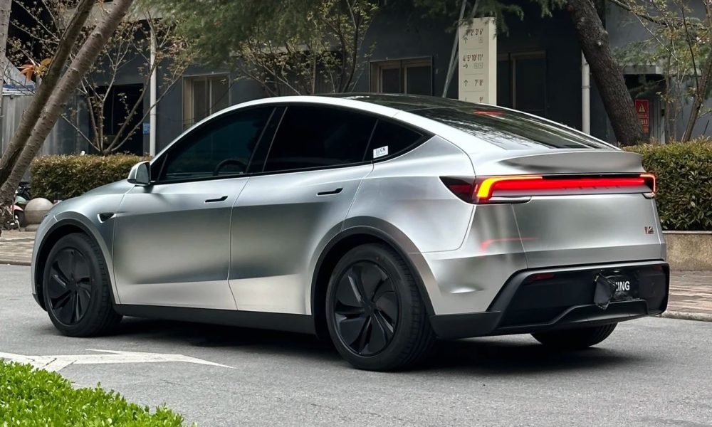 tesla affiche de bons résultats pour le premier trimestre et annonce un important investissement pour soutenir sa croissance future.